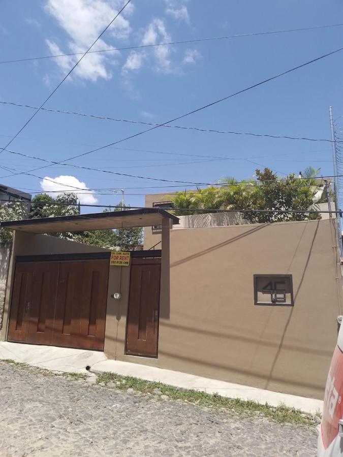 Casa Lana Central Ахихик Екстериор снимка